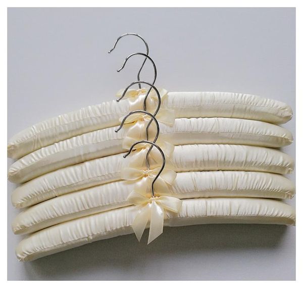 

15pcs satin padded hanger silk wrapped clothes hanger clothes hanging silver hook sponge hangers clothes shop display jlloco