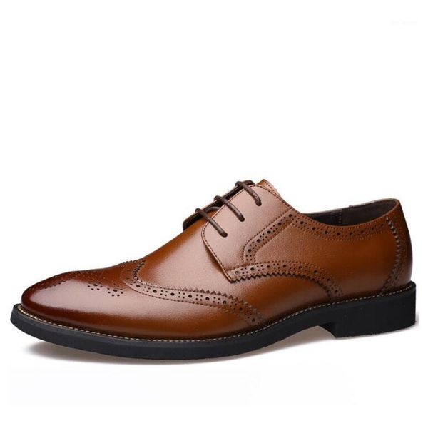 

new men luxury dress shoes italian men brogue wedding lace up leather formal party oxfords pointed toe shoes1, Black