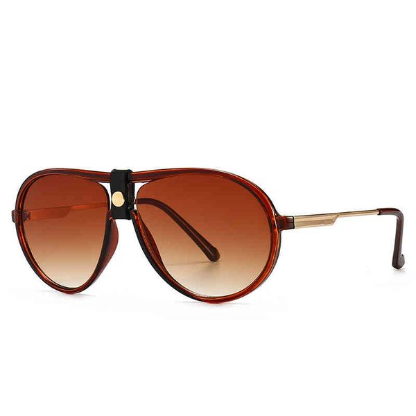 

2021 new classic sunglass, eye-catching toad mirror 1018s, White;black