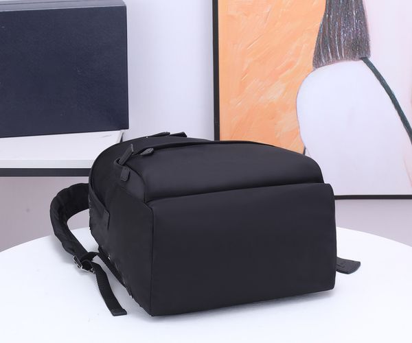 

luxury designer backpack bags handbags shoulders messenger cross body bag men color block letters backpacks handbag sacoche luxurys designer