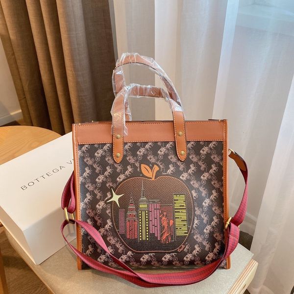 

new field 30 apple graffiti print portable tote shopping messenger bag