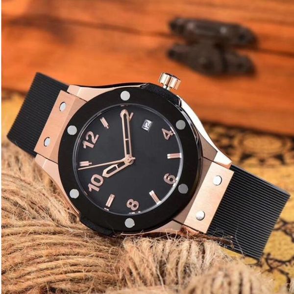

2022-luxury man watch automatic movement 40mm fashion waterproof rubber belt men watches various colors are available, Slivery;brown