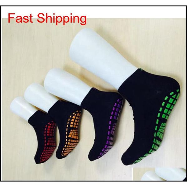 

trampoline socks silicone antiskid outdoor sports socks comfortable yoga pilates sock lady boat socks non-slip ankle short sock zza230 9676, Black