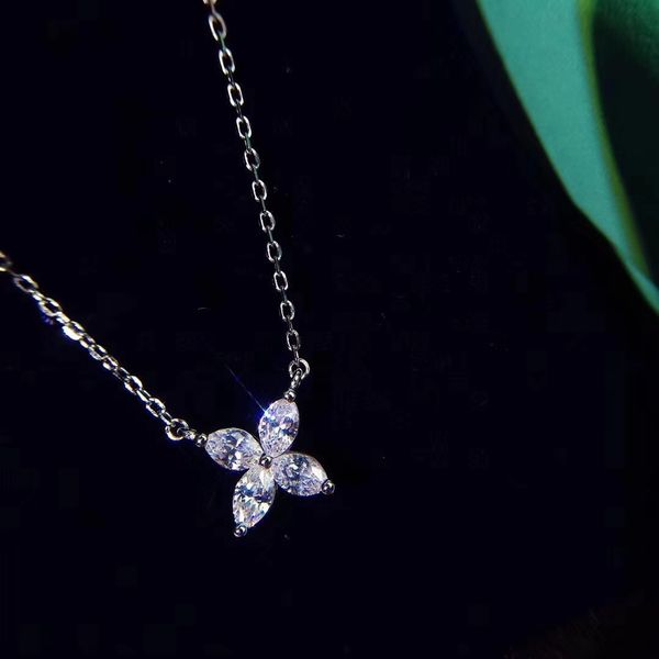 

925 silver four petals flower necklace zircon clavicle chain q0531