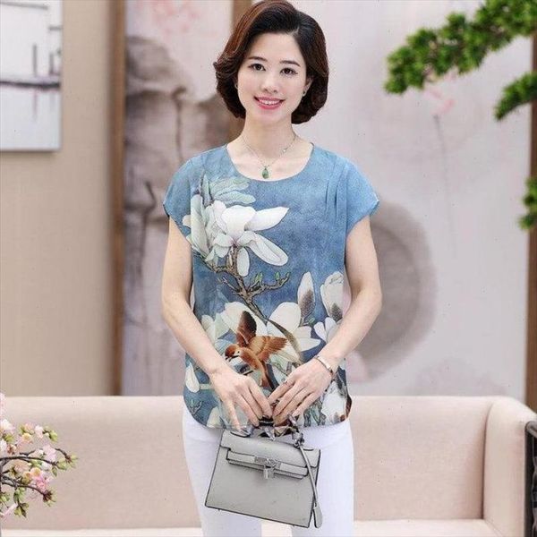 

woman summer plus size hedging loose silk female oversized batwing sleeve tees women thin 10% silk shirts lady fold, White