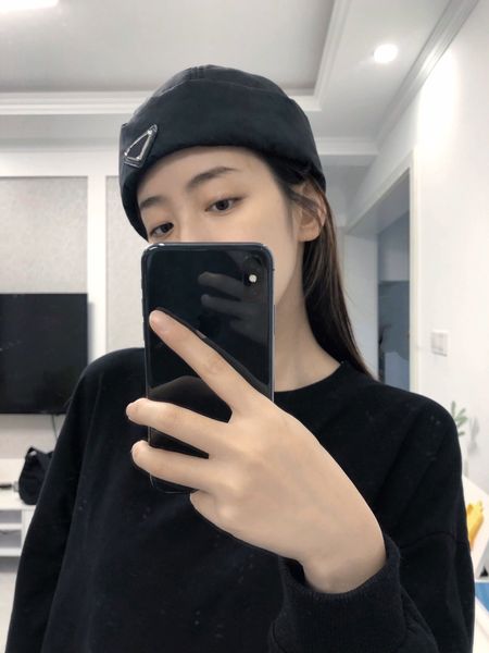 

women hat fabric 2020 men classic mens street cap sports models waterproof after cap metal triangle decoration length and for caps coup wcdp, White;black