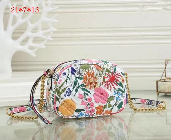 

designer hobo shoulder bag for womenmessenger promotion chest pack lady tote chains handbags presbyopic purse bags vintage handbag foumas 66