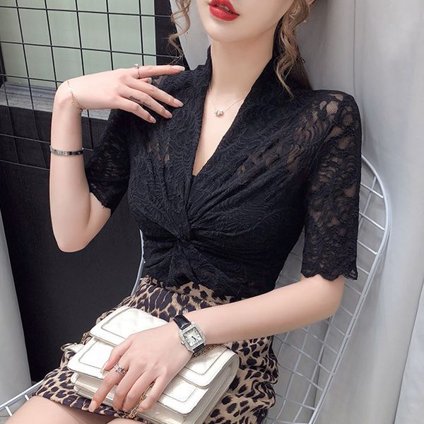 

2021 summer new style with v decont deep cross foreign mode tormented women's lace skin shirt base for fashion women fgs7, White