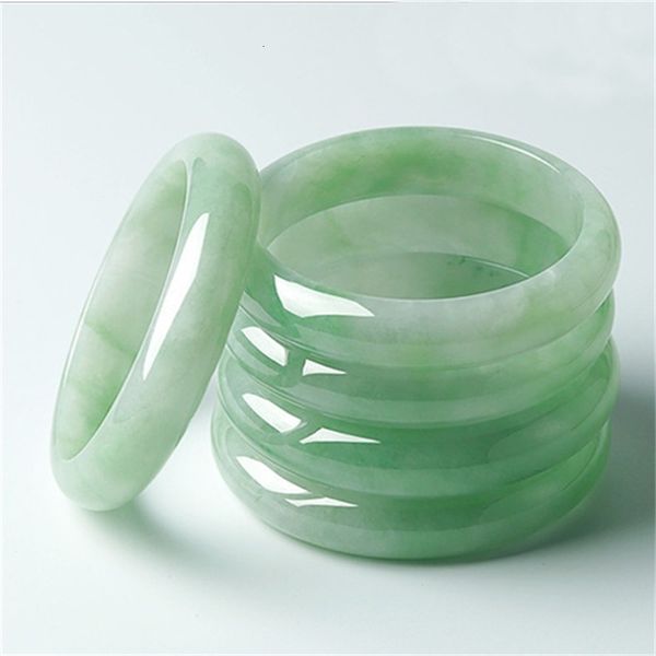 

myanmar ice waxy floating round bar princess little lady white light green jade bracelet, Black