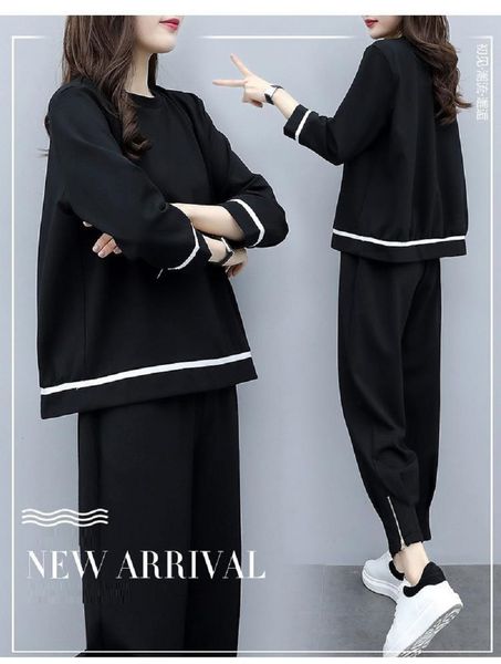 

2021 new set of two female plays winter and casual autumn sports clothes women's leather korean style slimming down sweater suit qt7e, White