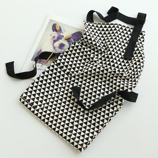 

aprons senyue simple nordic cotton kitchen cooking oil pollution prevention fabric apron household cleaning overwear pocket aprons1