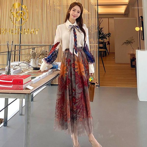 

runway 2020 summer women skirt 2 piece set elegant long sleeve floral print bow blouse + pleated midi skirt silk women suits1, White