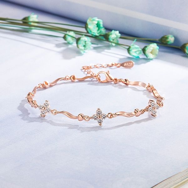 

amjxh корейской версии криволинейной любви wajqg женщины ювелирные изделия простой розового золота браслет мода чистый красный лес clover бр, Golden;silver