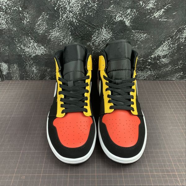 

1s mid black amarillo orange sneakers basketball shoes coach running trainer kids young men women high-quality