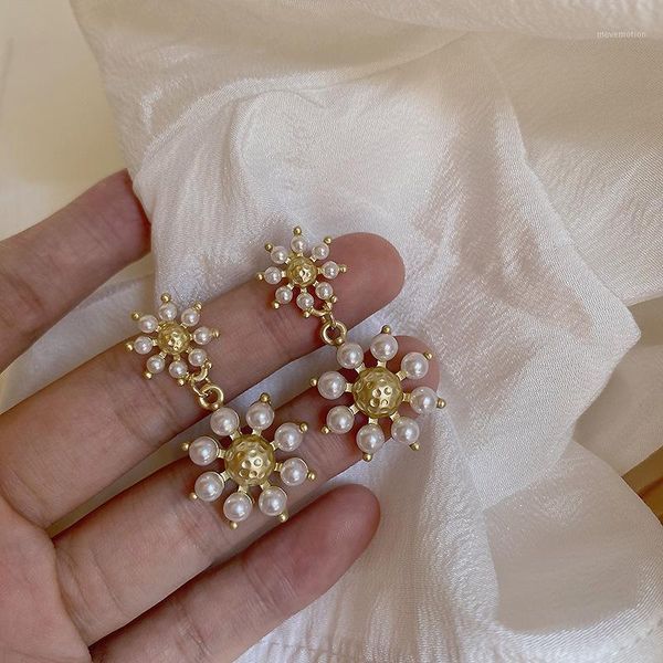 

vintage simulated pearls hanging earrings for women accessories, korean style gold color flower women's earrings fashion jewelry1, Silver