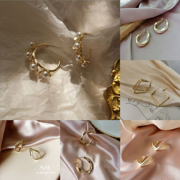 

xkol super glittering gold for rise earring new ins fashion luxury designer elegant camellia flower diamond stud earrings horse, Golden