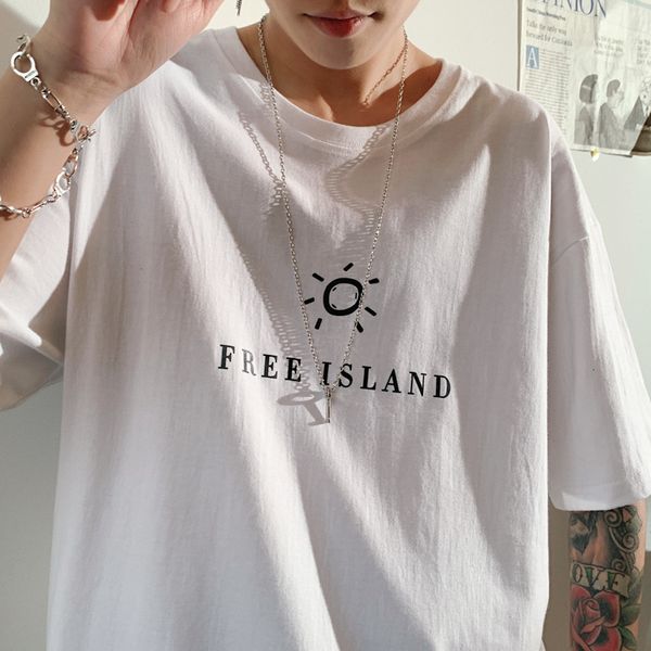

2020 new summer short men's loose round neck youth t-shirt han chao leisure half sleeve backing, White;black