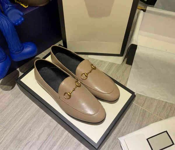

women designer sandals leather autumn winter warm slippers classic metal buckle embroidery stylist shoes men half slipper, Black