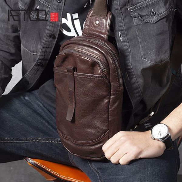 

aetoo vintage casual head-layer cowhide breast bag, men's leather handmade shoulder bag, mobile phone vintage men's bag1