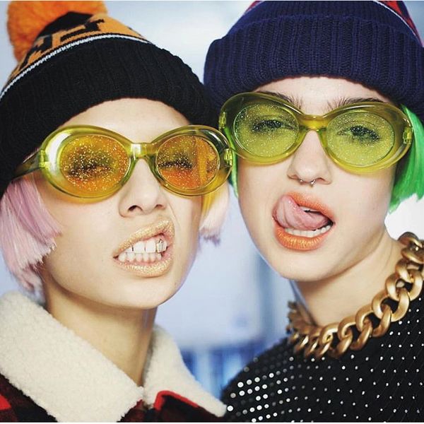 

glasses sunglasses women men 2020 oval sun glitter lenses eyewear candy colorful crystal frame kurt cobain oculos de feminino
