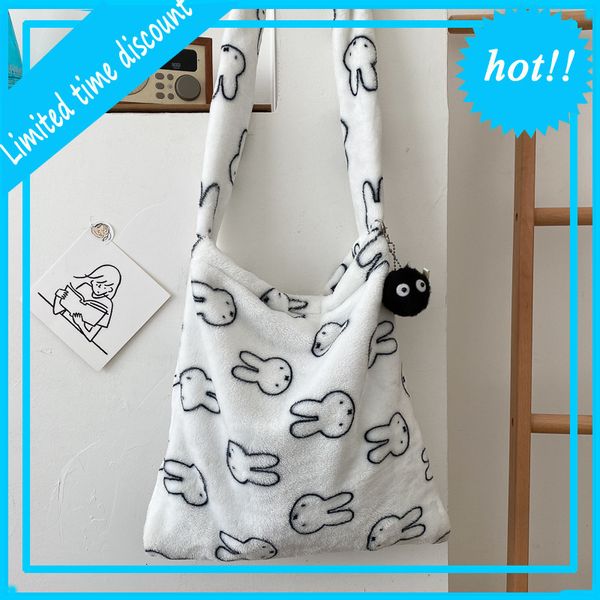 

small design of lamb hair messenger bag for women