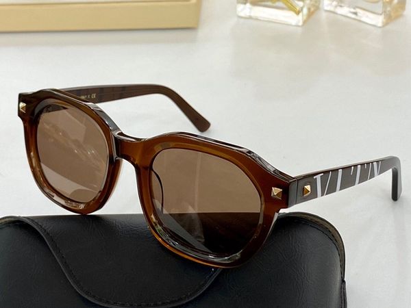 

new 672 sunglasses for men women fashion cat glasses frame sheet square frame sunglasses inlaid with rivet designer glasses with case uv