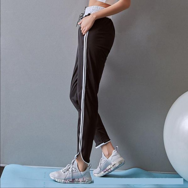

yoga pants black fight white side sports trousers yoga fitness running women loose and thin elastic breathable nine-point pants, White;red