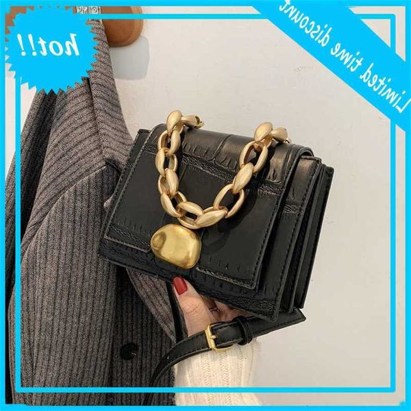 

luxury crocodile pattern handbags thick chain shoulder for women 2021 brand designer pu leather flap crossbody bags