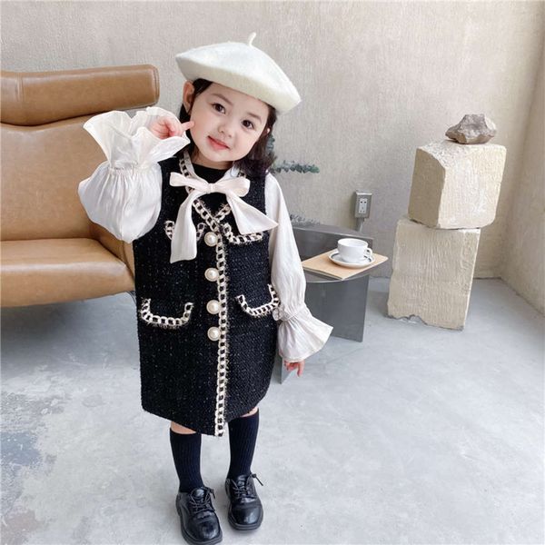 

korean spring girls' two little fragrant princs drs, Red;yellow