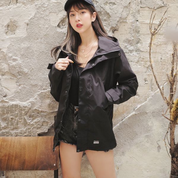 

2021 new women spring and autumn hooded coat outdoor windbreaker mountaineering jacket outwear steetwear ous9, Black;brown