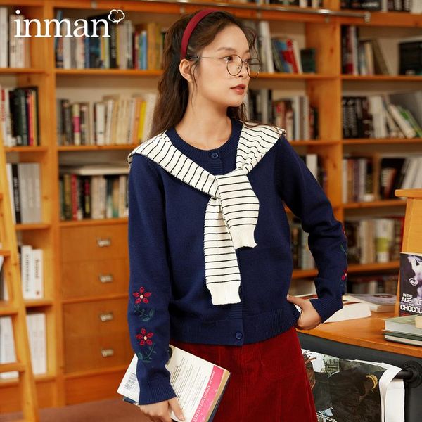 

inman 2020 autumn new arrival rib round neck cardigan flower jacquard pure cute sweater, White