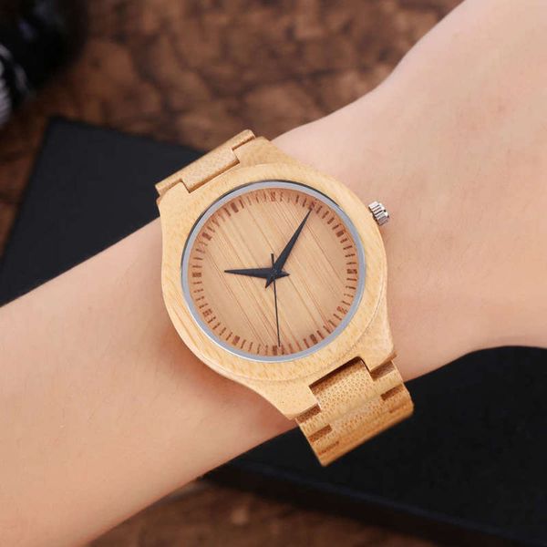 

2019 new environmental of protection watch, Slivery;brown