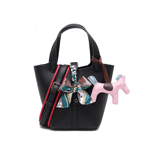 

new year women's vegetable basket soft cow leather litchi grain bucket bag handbag