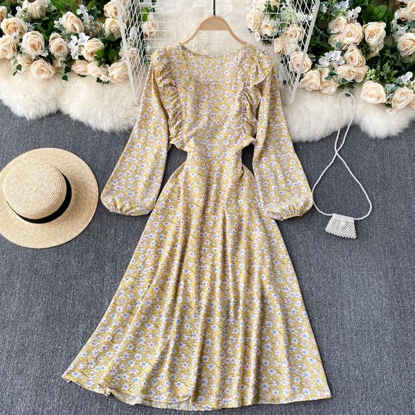 

2021 new singiny floral bohemian dress retro-turtleneck square puff to line dressed autumn chic holiday impression dresses chfj, Black;gray