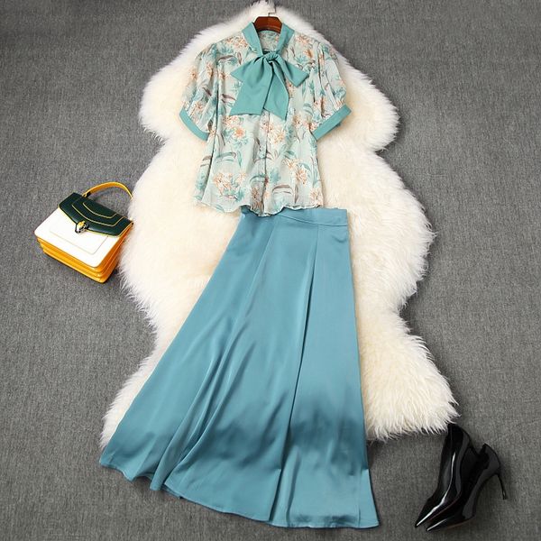 

2020 нового лук летней женщины свободно печататься рубашка-линия большого качели два куска набора большой юбка большой skirtbutterfly юбка t, Gray