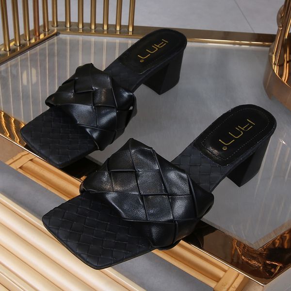 

2021 new summer chunky heel women's to-line slippers small 32-size single semi-tall heeled square head wear big size 41-43 tuvg, Black