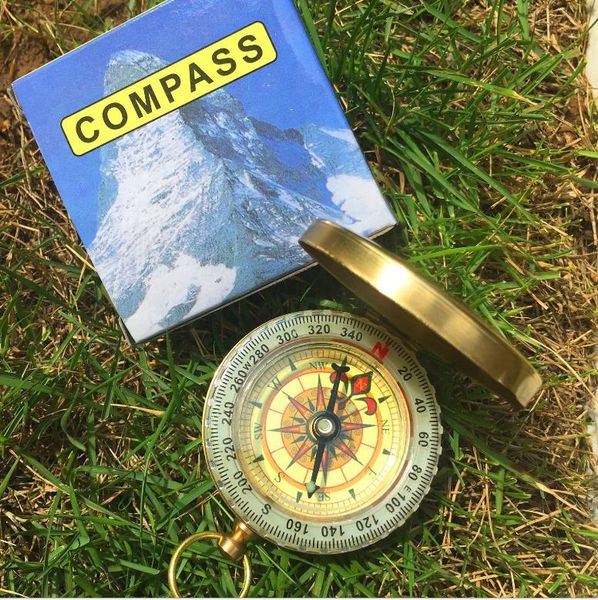

pure copper compass needle pocket watch retro cover the compass outdoor mountaineering multi-function belt cover night light compass.