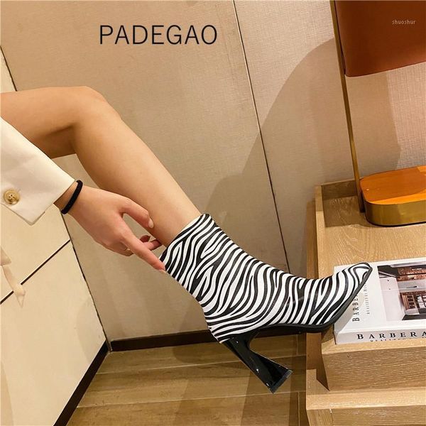 

boots shoes for womenn winter 2021 print vintage korean ankle casual boots1, Black