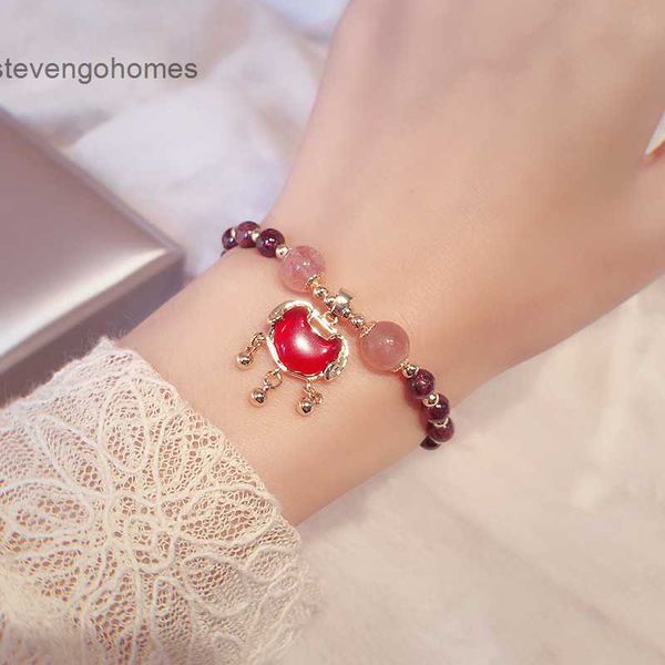 

and natural garnet bracelet for women in autumn winter, Silver