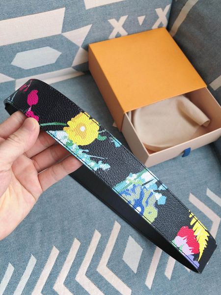 

new graffiti genuinle leather men belt with box fashion men classic black buckle belt men designers belts 368, Black;brown