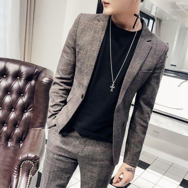 

2020 men's casual trend check fit coat new handsome korean small suit1, White;black
