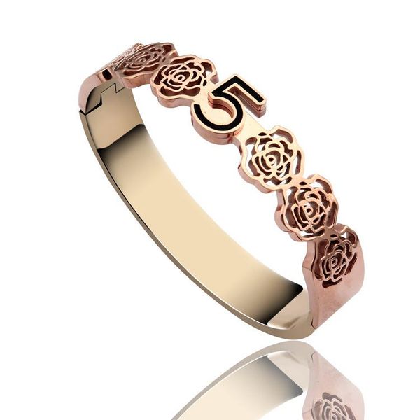 

2020 designer han version titanium steel bracelet camellia 5-character bracelet women's bracelet rose gold jewelry, Black