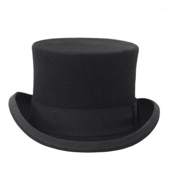 Широкий стиль шляпы в стиле европейского премьер -министра Британский джентльмен сцен