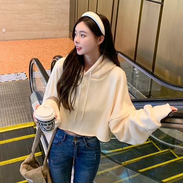 

2020 spring and autumn new korean version versatile casual plush loose waist slim hooded short sweater woman