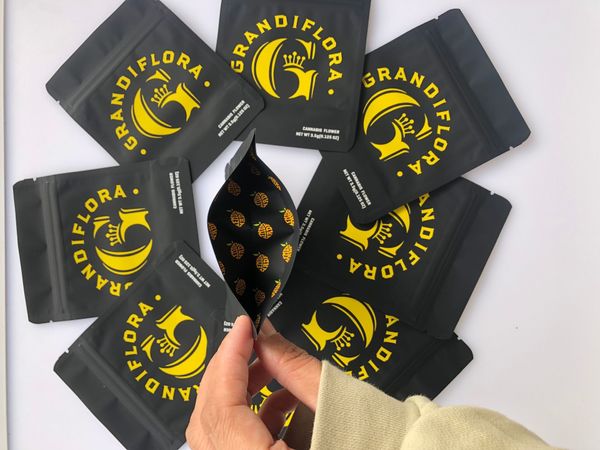 

black yellow hologram smell bags bags label proof local grandiflora empty mylar bags flavors stickers cookies and 3.5g bag wmtve