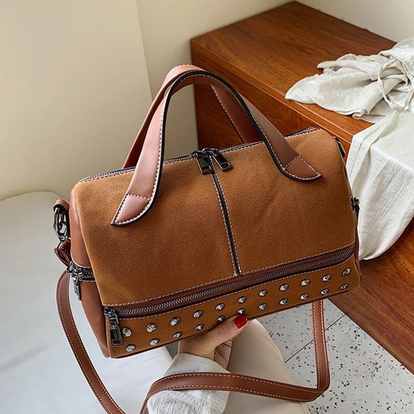 

texture bag 2020 new female bag autumn winter fashion all-match messenger western retro frosted boston