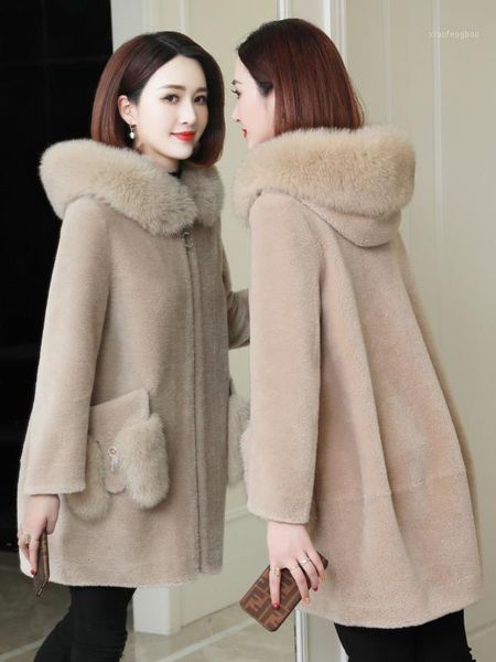 

2020 women clothing winter outerwear real coats new cashmere wool composite particles fur fur hooded coat 10231, Black
