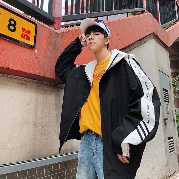 

2018 autumn men's personality jacket loose hooded casual couple jacket black red / black and white / white and blue size m-5xl1, Black;brown