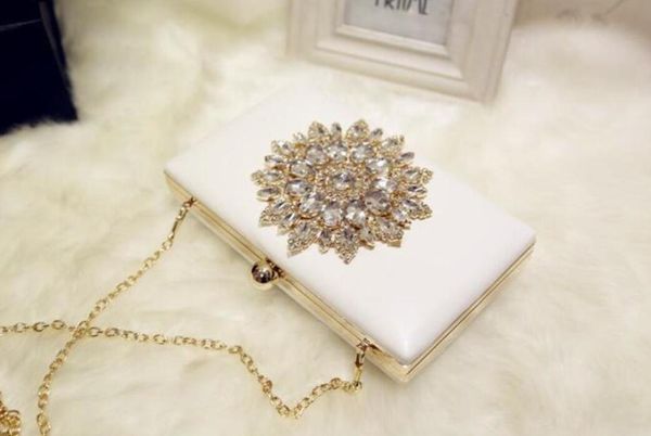 

2022 women lady satin crystal bridal handbag clutch party wedding purse evening bag pleated day clutches solid ladies handbags 03