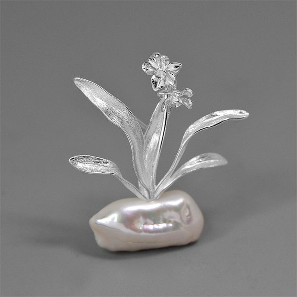 

inature elegant 925 sterling silver narcissus flower brooches for women natural baroque pearl brooch pin fashion wedding jewelry 201009, Gray
